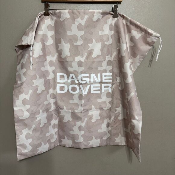 Dagne Dover XL camo dust bag with cinch closure - Picture 1 of 4